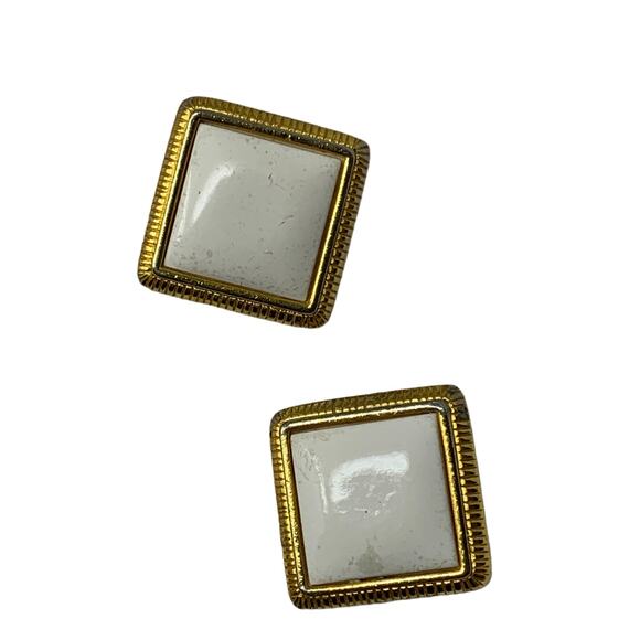 Vintage 80s Liz Claiborne White Square Clip On Earrings With Gold Tone Hardware - Picture 1 of 7